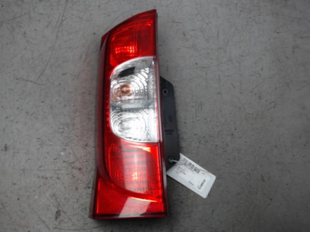 FEU ARRIERE GAUCHE  PEUGEOT BIPPER