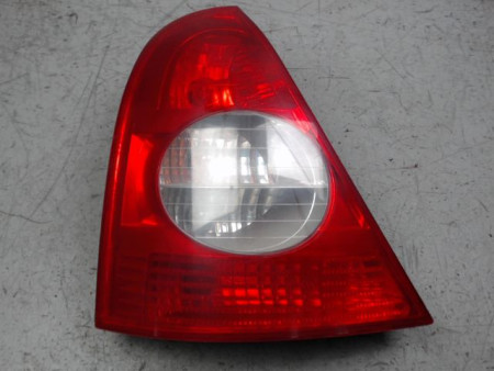 FEU ARRIERE GAUCHE  RENAULT CLIO II PH.2 01-06