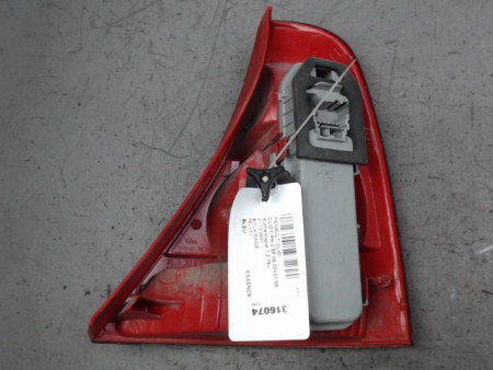 FEU ARRIERE GAUCHE  RENAULT CLIO II PH.2 01-06