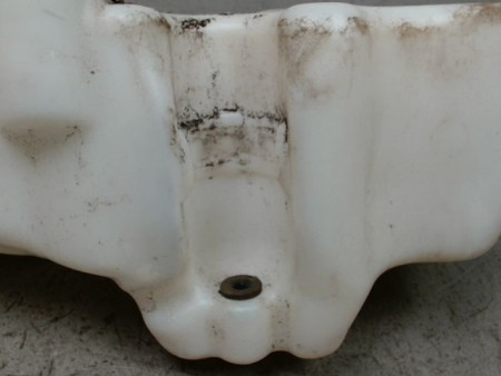 RESERVOIR LAVE-GLACE AVANT RENAULT CLIO II PH.2 01-06