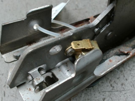 LEVIER FREIN A MAIN RENAULT CLIO II PH.2 01-06