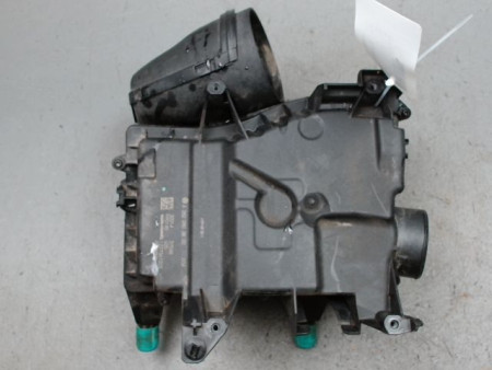 BOITIER FILTRE A AIR MERCEDES CLA