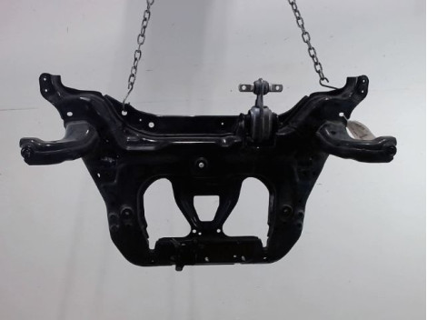 BERCEAU MOTEUR AVANT MERCEDES CLA