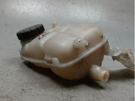 VASE EXPANSION MERCEDES CLA