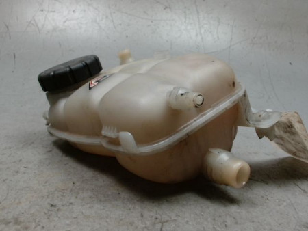 VASE EXPANSION MERCEDES CLA