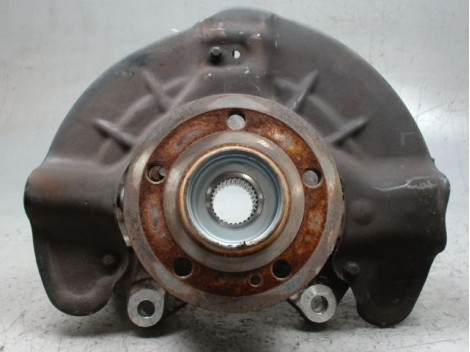PIVOT AVANT GAUCHE MERCEDES CLA