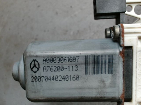 MECANISME+MOTEUR LEVE-GLACE AVANT DROIT MERCEDES CLA