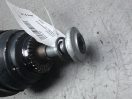TRANSMISSION AVANT GAUCHE B.M.W. X1 sDrive 18 d