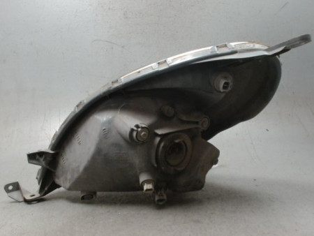 PHARE DROIT TOYOTA YARIS VERSO -2003