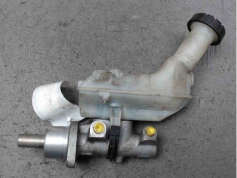 MAITRE CYLINDRE RENAULT MODUS