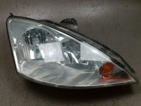 PHARE DROIT FORD FOCUS 98-04