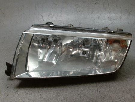 PHARE GAUCHE SKODA FABIA COMBI 2004-