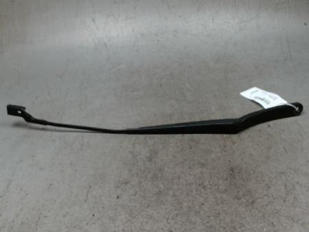 BRAS ESSUIE-GLACE AVANT DROIT FORD FOCUS