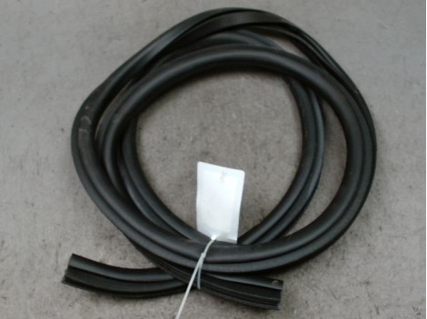 JOINT PORTE AVANT GAUCHE FORD FOCUS