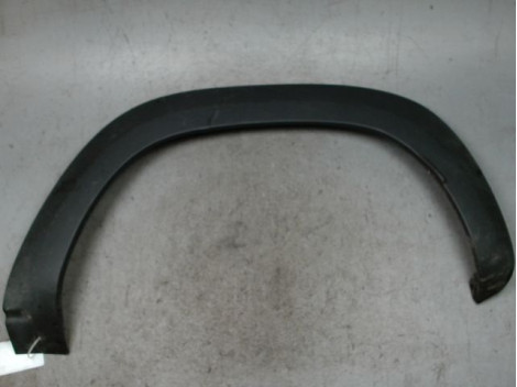 ELARGISSEUR AILE ARRIERE GAUCHE DACIA SPRING
