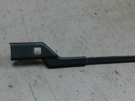 BRAS ESSUIE-GLACE AVANT DROIT VOLVO V50