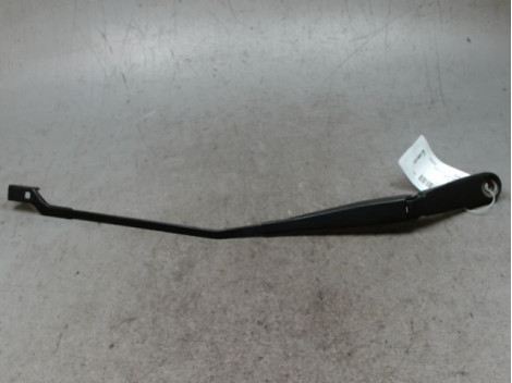BRAS ESSUIE-GLACE AVANT DROIT VOLVO XC70