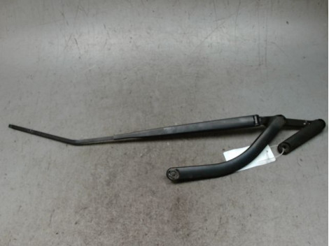BRAS ESSUIE-GLACE AVANT DROIT RENAULT SCENIC II PH1 02-06