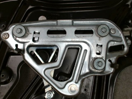 MECANISME+MOTEUR LEVE-GLACE ARRIERE GAUCHE MERCEDES COUPE CLK 2002 -