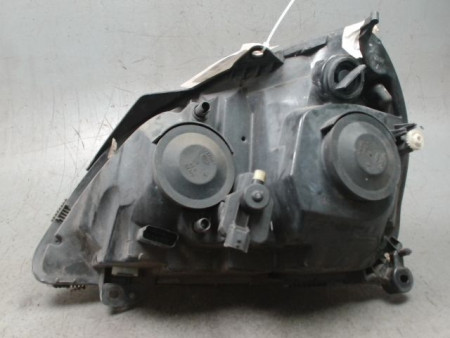 PHARE DROIT RENAULT CLIO II CAMPUS 06-