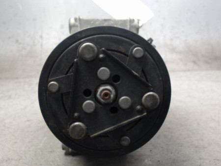 COMPRESSEUR AIR CONDITIONNE RENAULT CLIO