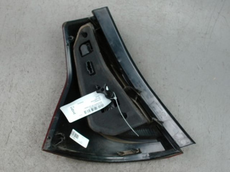 FEU ARRIERE DROIT DACIA SANDERO 2008-