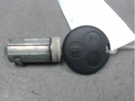 ANTIVOL DE DIRECTION SMART ROADSTER