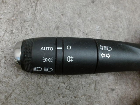 COMMANDE CLIGNOTANT DACIA SPRING