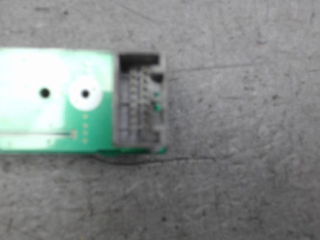 BOUTON DE WARNING CITROEN C4 AIRCR.