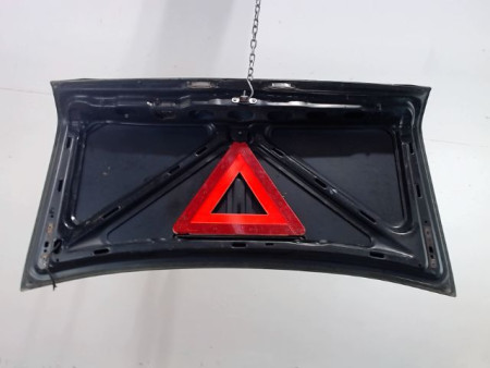 COFFRE ARRIERE MERCEDES 200