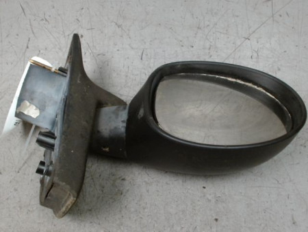 RETROVISEUR EXTERIEUR ELECTRIQUE DROIT RENAULT TWINGO 93-98
