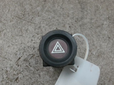 BOUTON DE WARNING CITROEN AX -91