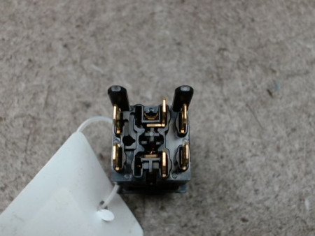 BOUTON DE WARNING CITROEN AX -91