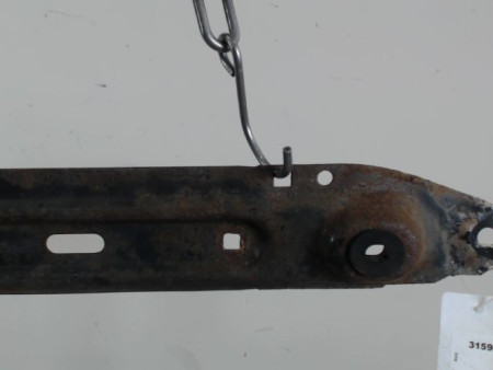 TRAVERSE INFERIEURE ARMATURE AVANT CITROEN C4 2010-