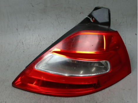 FEU ARRIERE DROIT RENAULT MEGANE II PH2 2006-