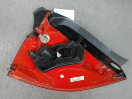 FEU ARRIERE DROIT RENAULT MEGANE II PH2 2006-