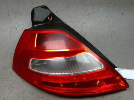 FEU ARRIERE GAUCHE  RENAULT MEGANE II PH2 2006-