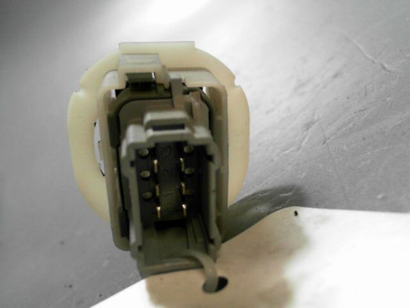 COMMANDE LEVE-GLACE PORTE AVD RENAULT MEGANE