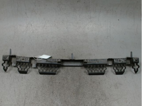 SUPPORT CENTRAL PARE-CHOC ARRIERE  RENAULT CLIO