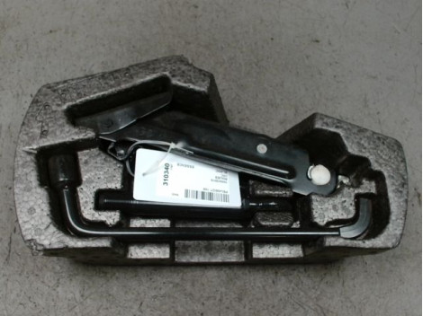 CRIC PEUGEOT 108