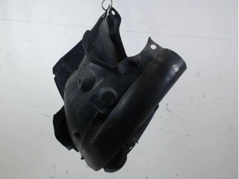 PARE-BOUE AVANT DROIT RENAULT CLIO III 2009-