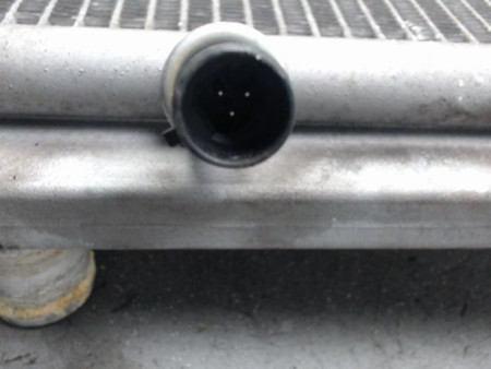 RADIATEUR / CONDENSEUR CLIM RENAULT CLIO III 2009-