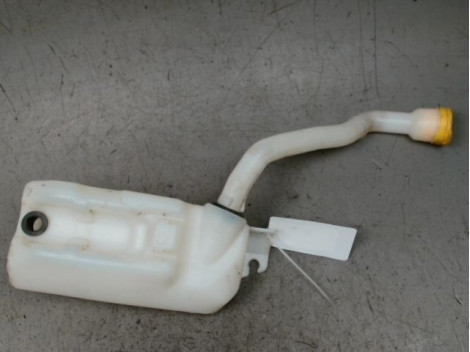 RESERVOIR LAVE-GLACE AVANT RENAULT ZOE