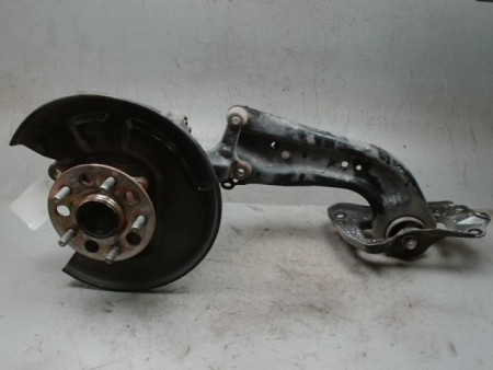 PIVOT ARRIERE GAUCHE TOYOTA C-HR