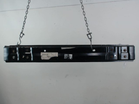 RENFORT PARE-CHOC ARRIERE  TOYOTA AURIS 2010-