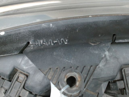 PHARE GAUCHE PEUGEOT 406 99-04