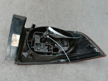 FEU ARRIERE GAUCHE  RENAULT LAGUNA II 2005-2007