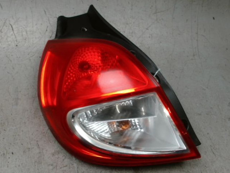 FEU ARRIERE GAUCHE  RENAULT CLIO