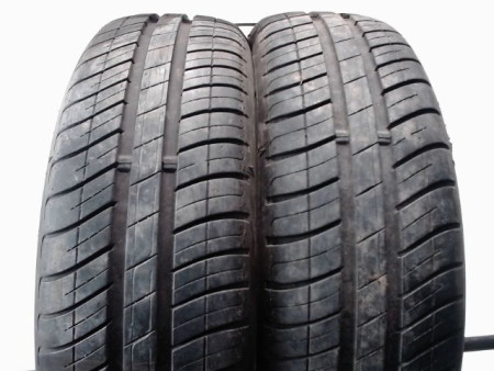 Paire de pneus DUNLOP STREET RESPONSE 2 155 65 14 75 T