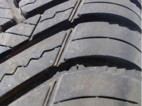 Paire de pneus HANKOOK KINERGY 4S 2 155 65 14 75 T